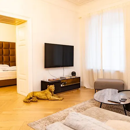 Modernes Altstadt Loft كلاغنفورت