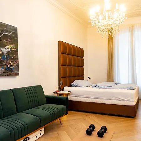 Modernes Altstadt Loft شقة